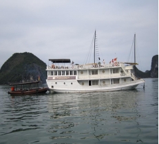 Marguerite Junk, Halong bay cruises