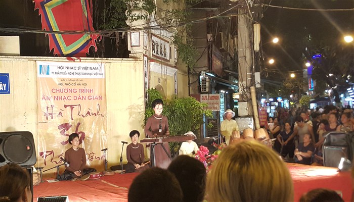 nightlife in Vietnam