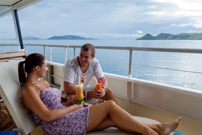 The best Vietnam honeymoon vacation in Halong Bay with Paradise Cruise