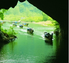 Phong Nha Cave Tour from Hue - Full Day