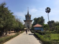 visit Cheoung Ek in cambodia